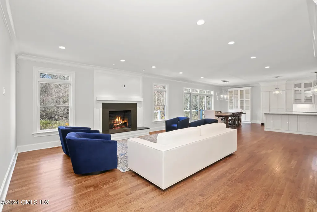 580 Rock Rimmon Road Stamford CT 06903