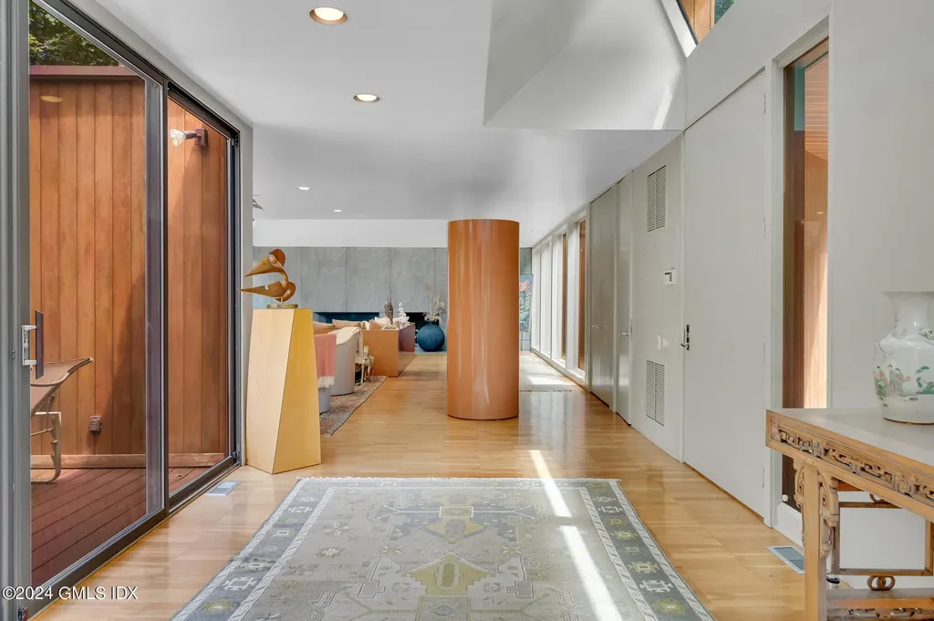 66 Sumner Road Greenwich CT 06831