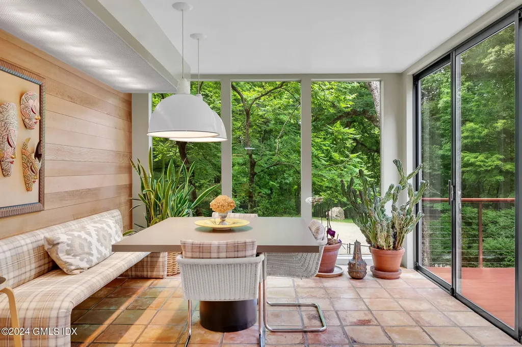 66 Sumner Road Greenwich CT 06831