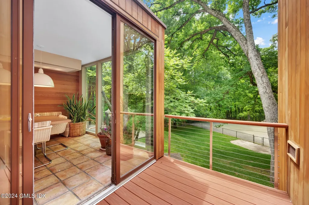 66 Sumner Road Greenwich CT 06831