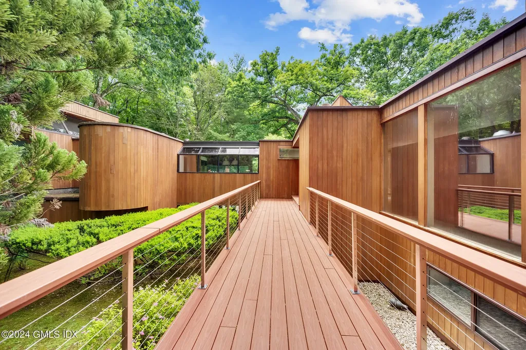 66 Sumner Road Greenwich CT 06831