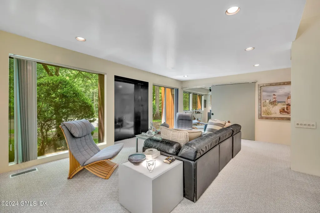 66 Sumner Road Greenwich CT 06831