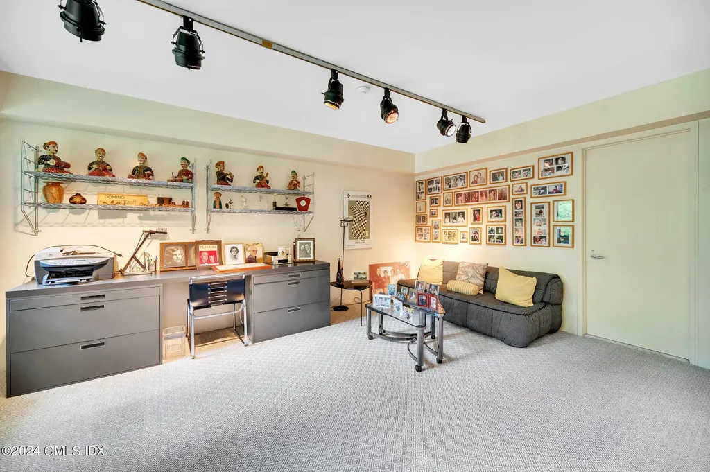 66 Sumner Road Greenwich CT 06831