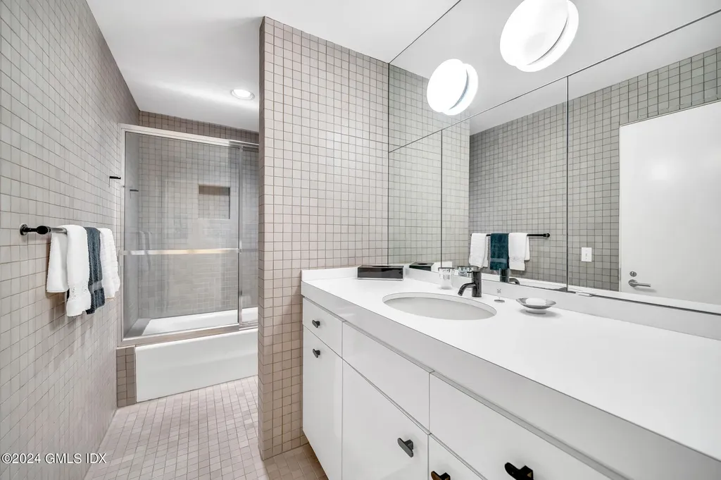 66 Sumner Road Greenwich CT 06831