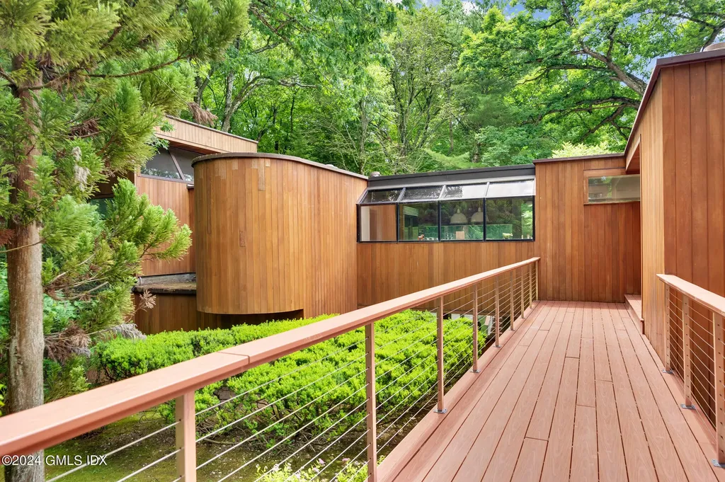 66 Sumner Road Greenwich CT 06831