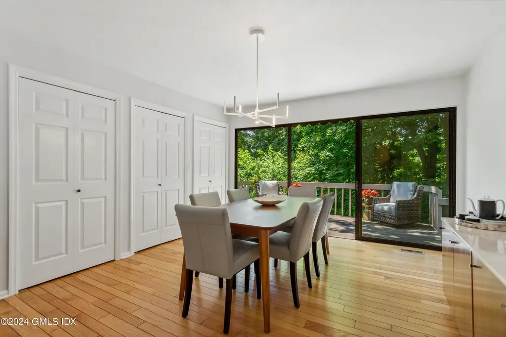 414 W Lyon Farm Drive Greenwich CT 06831