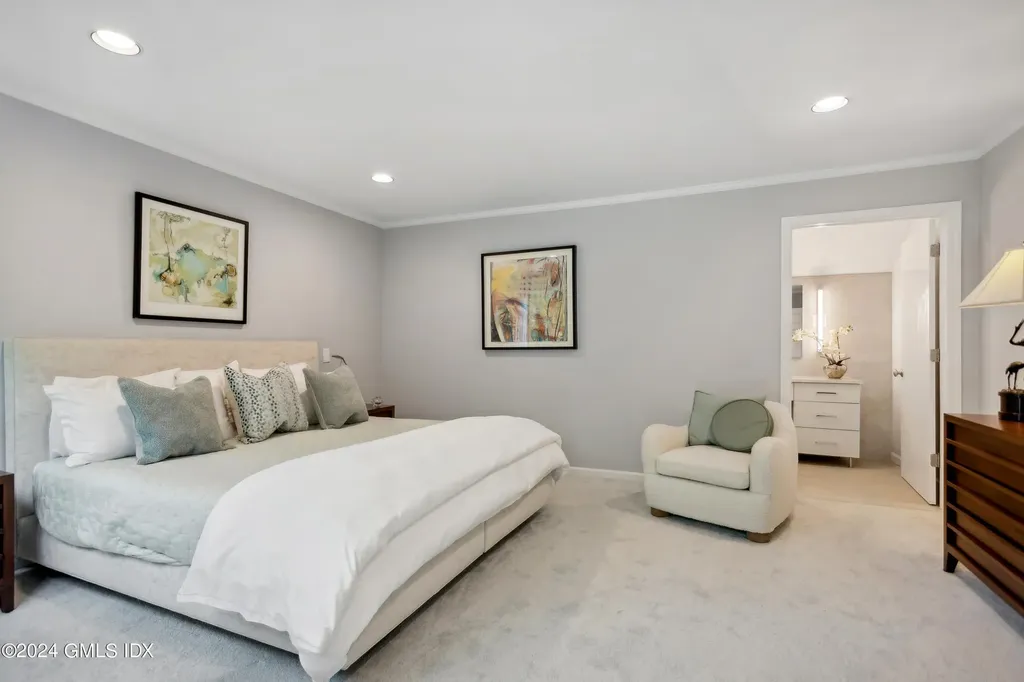 414 W Lyon Farm Drive Greenwich CT 06831