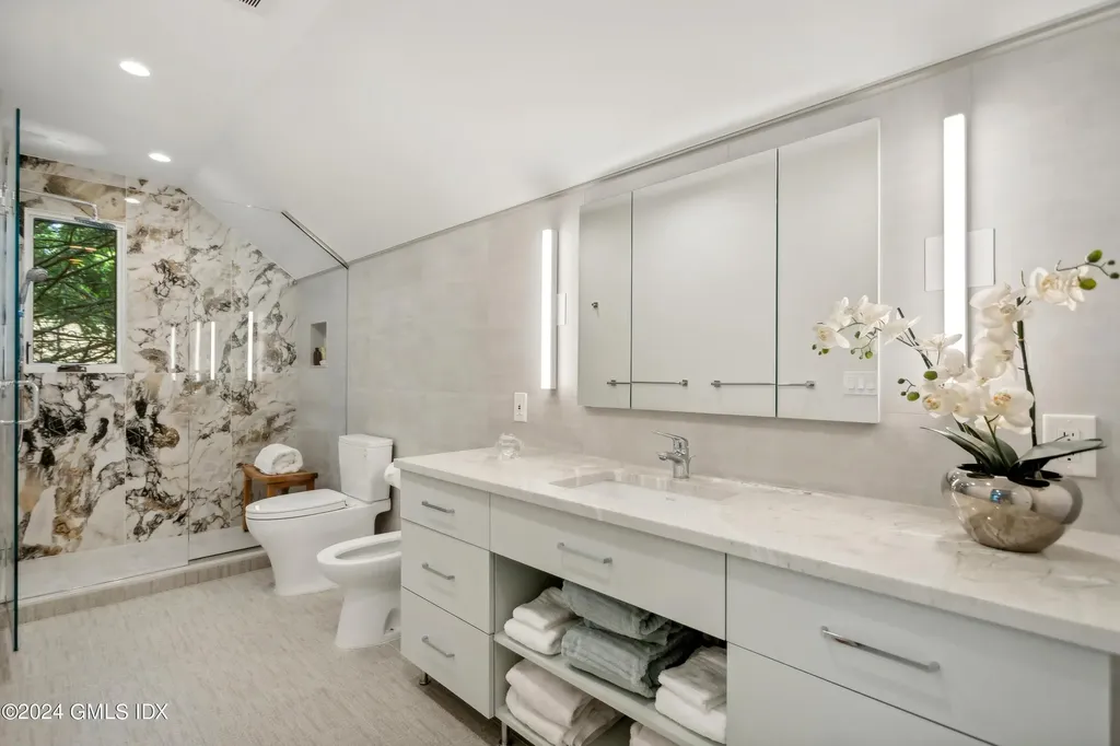 414 W Lyon Farm Drive Greenwich CT 06831