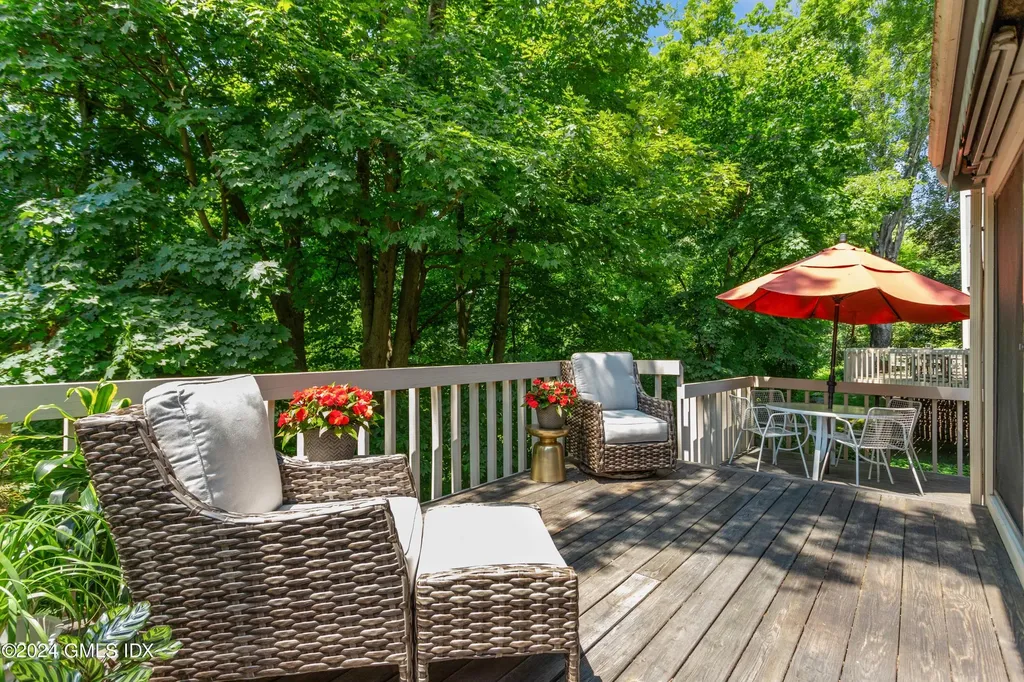 414 W Lyon Farm Drive Greenwich CT 06831