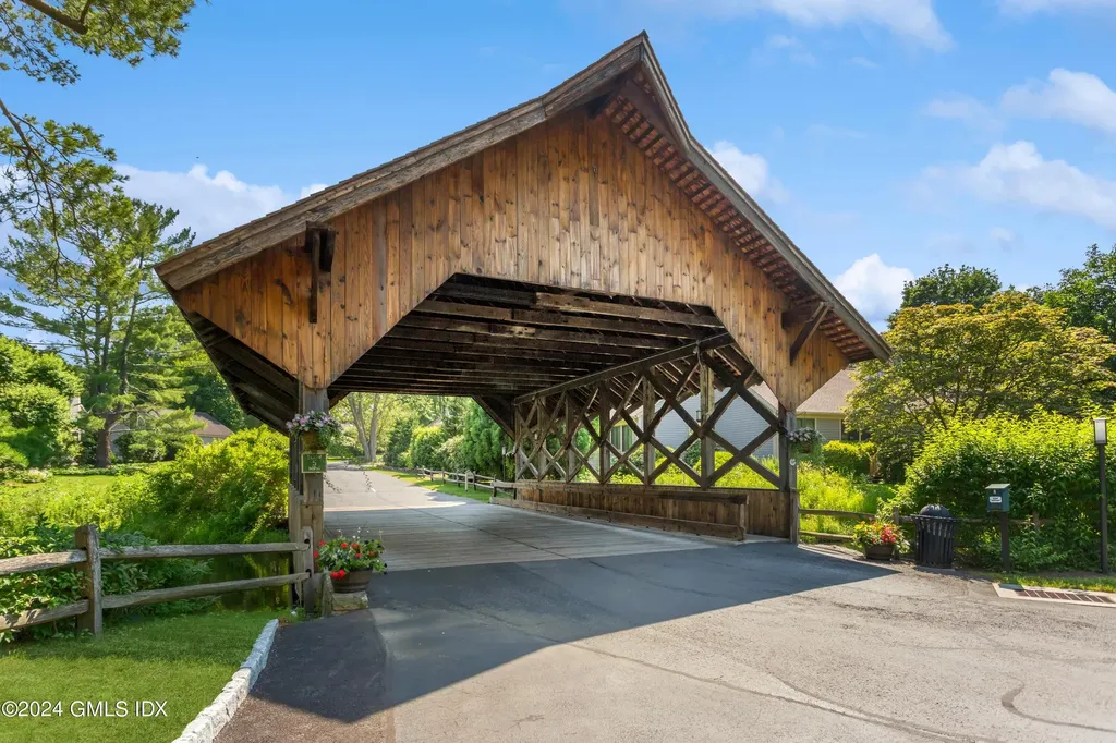 414 W Lyon Farm Drive Greenwich CT 06831