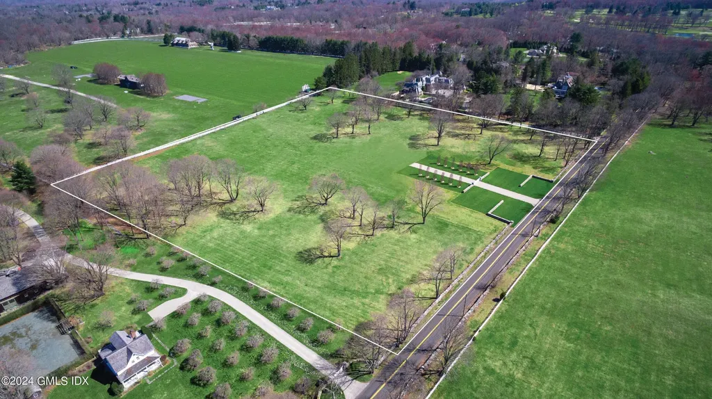 25 Upper Cross Road Greenwich CT 06831