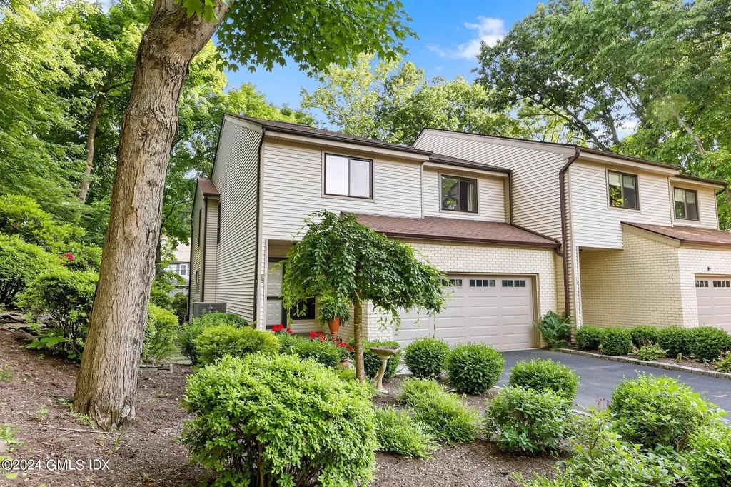 500 River Road Cos Cob CT 06807
