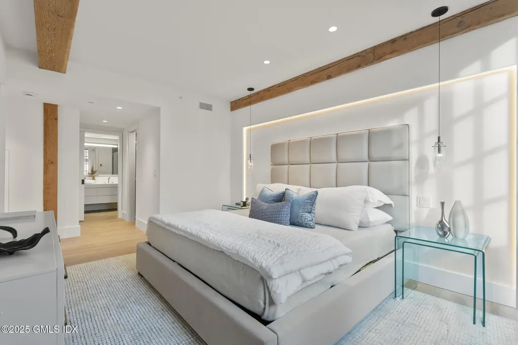 41 Richmondville Avenue Westport CT 06880