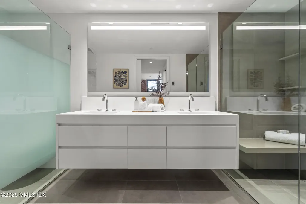 41 Richmondville Avenue Westport CT 06880