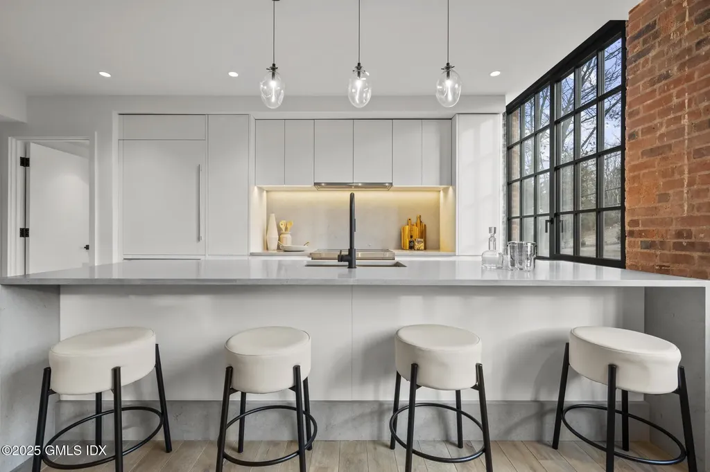 41 Richmondville Avenue Westport CT 06880