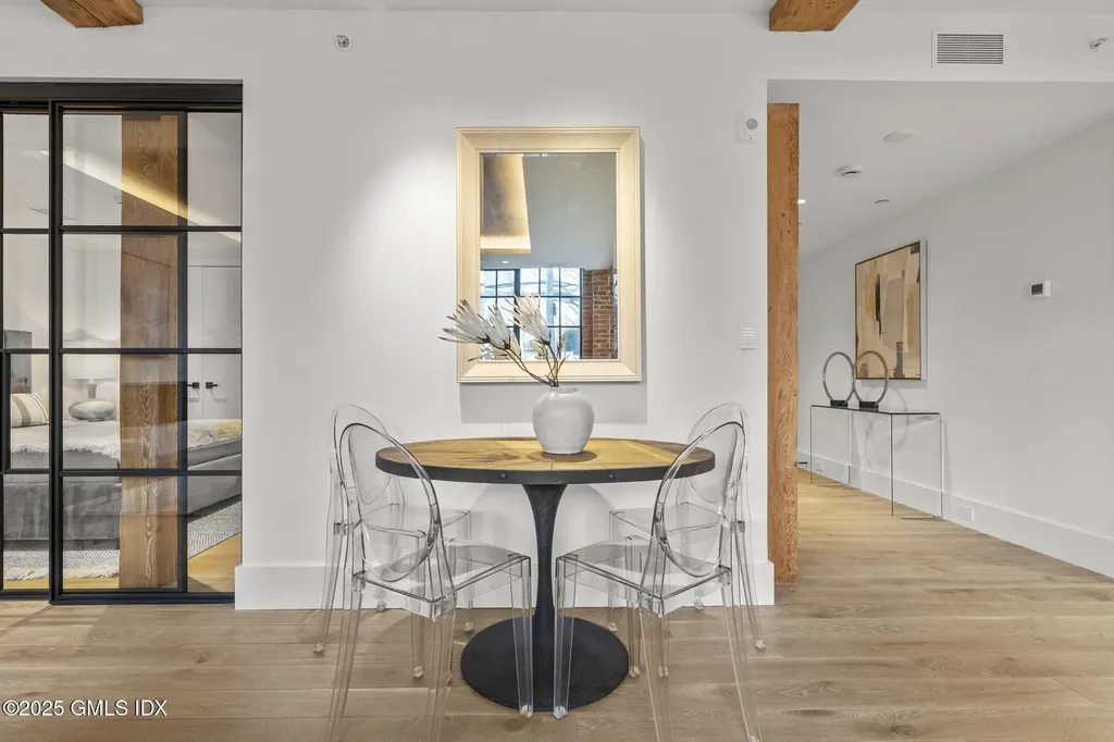 41 Richmondville Avenue Westport CT 06880