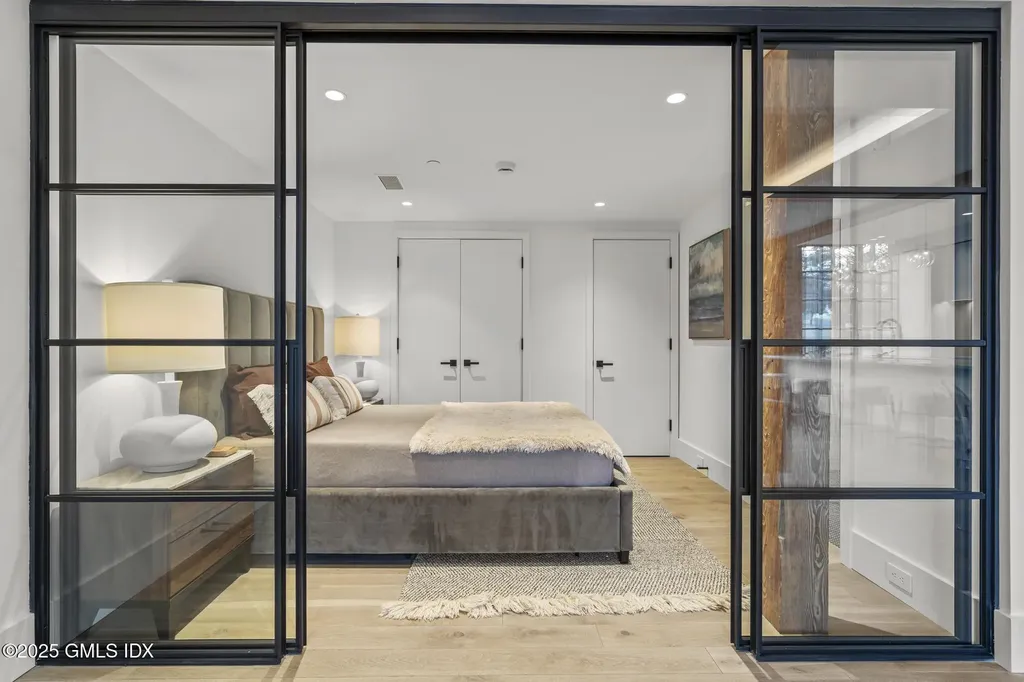 41 Richmondville Avenue Westport CT 06880