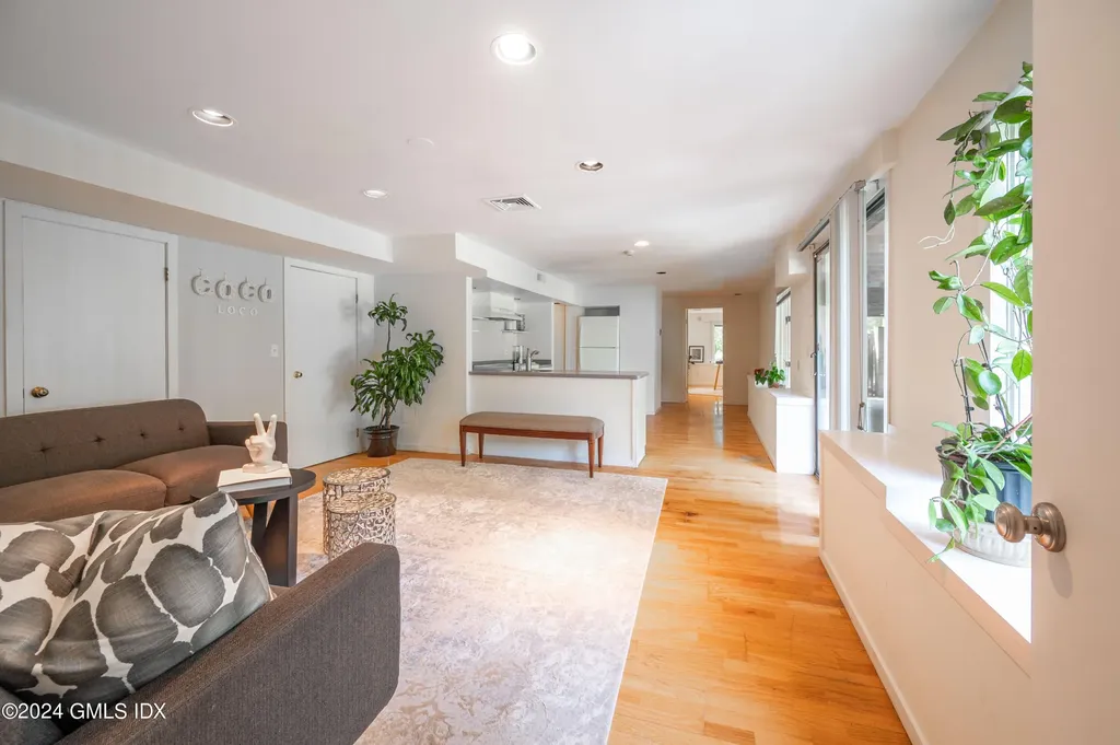 188 Bedford Road Greenwich CT 06831