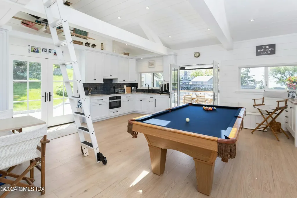 36, 38, 0 Game Cock Road Greenwich CT 06830