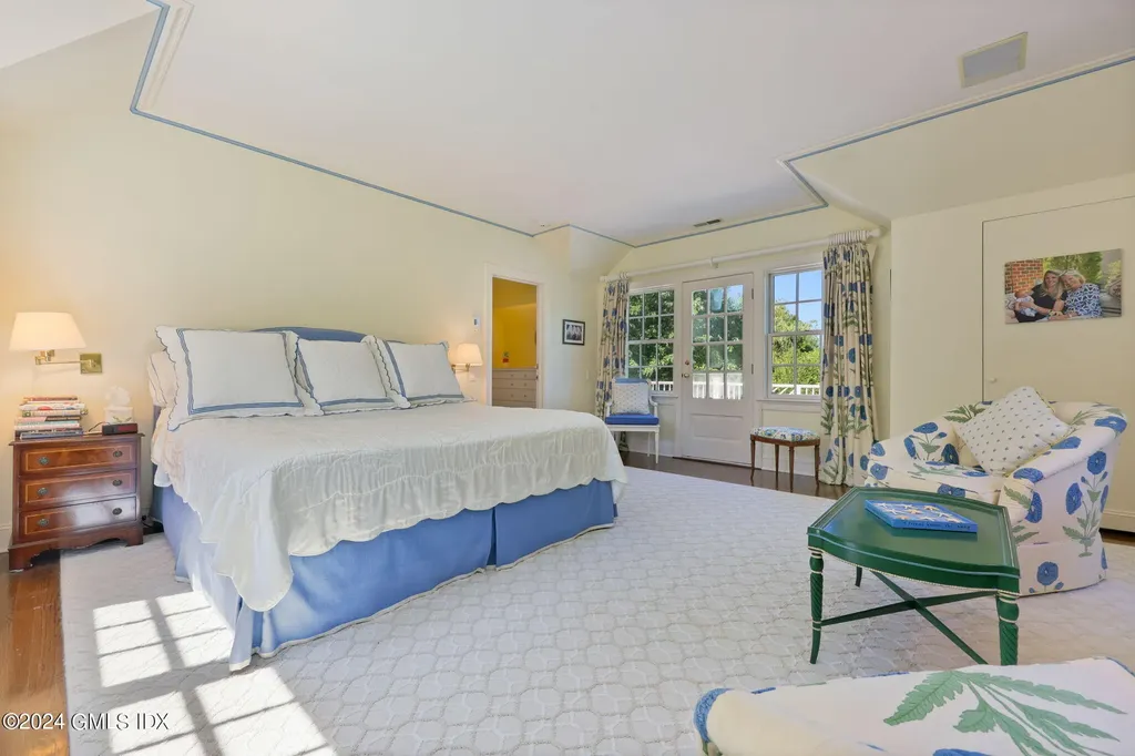 21 Dempsey Lane Greenwich CT 06830