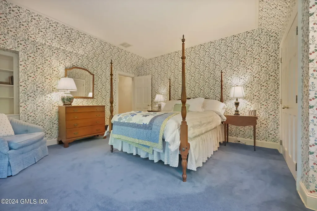 21 Dempsey Lane Greenwich CT 06830