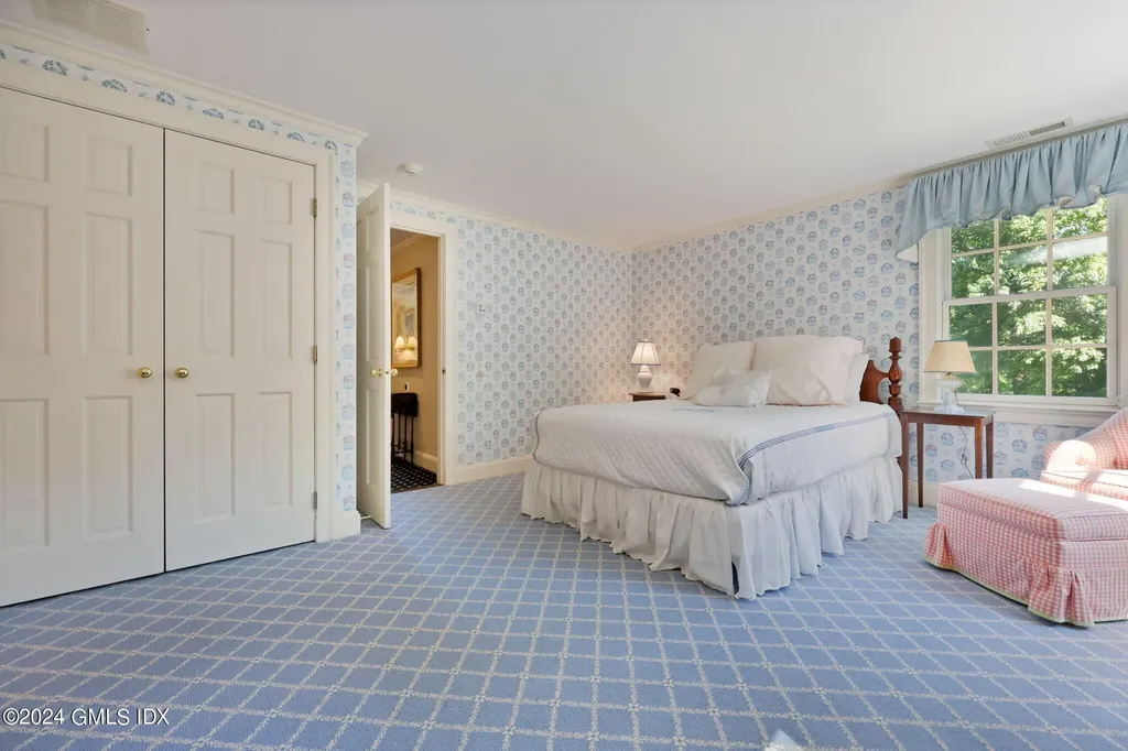 21 Dempsey Lane Greenwich CT 06830