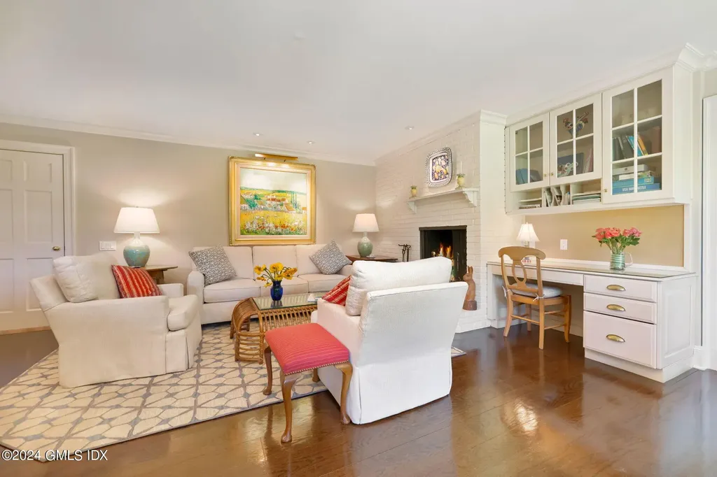 21 Dempsey Lane Greenwich CT 06830