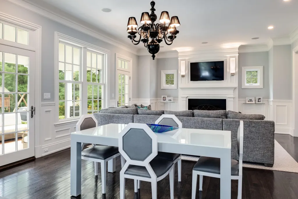 19 Montgomery Lane Greenwich CT 06830