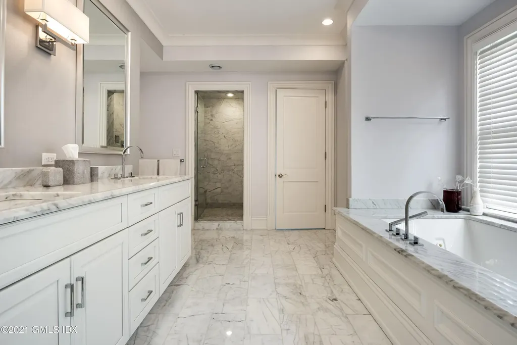 19 Montgomery Lane Greenwich CT 06830