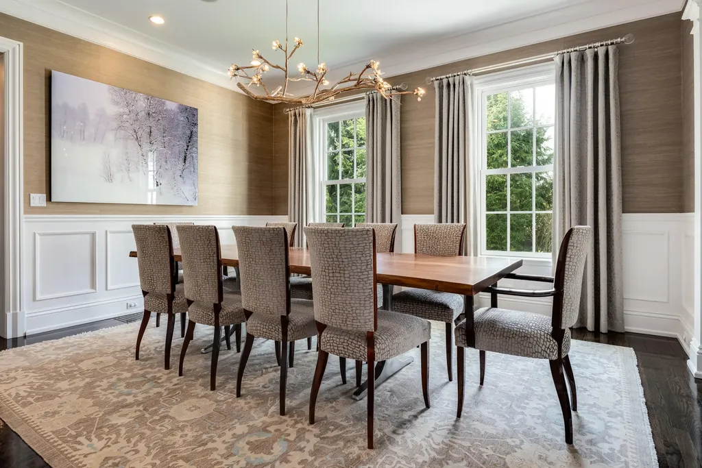 19 Montgomery Lane Greenwich CT 06830