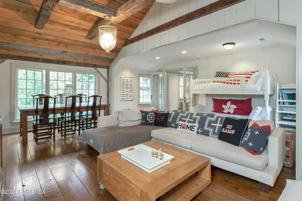 296 Carter Street New Canaan CT 06840