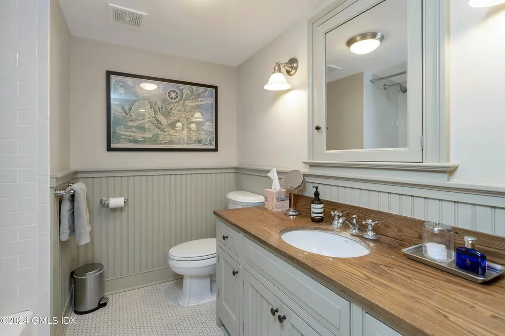 296 Carter Street New Canaan CT 06840