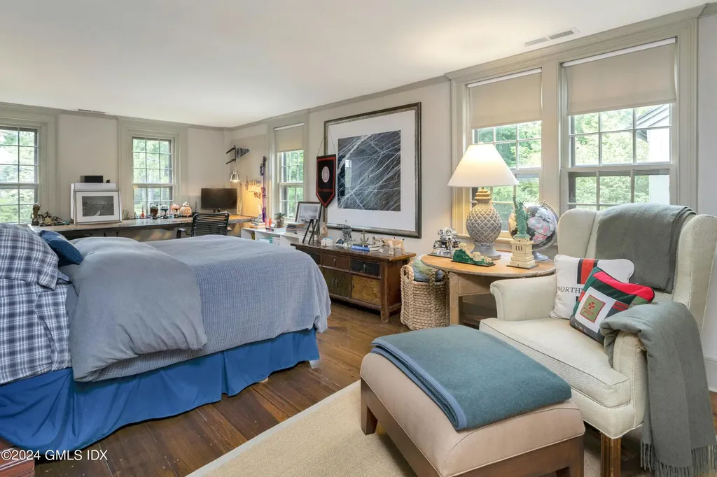 296 Carter Street New Canaan CT 06840