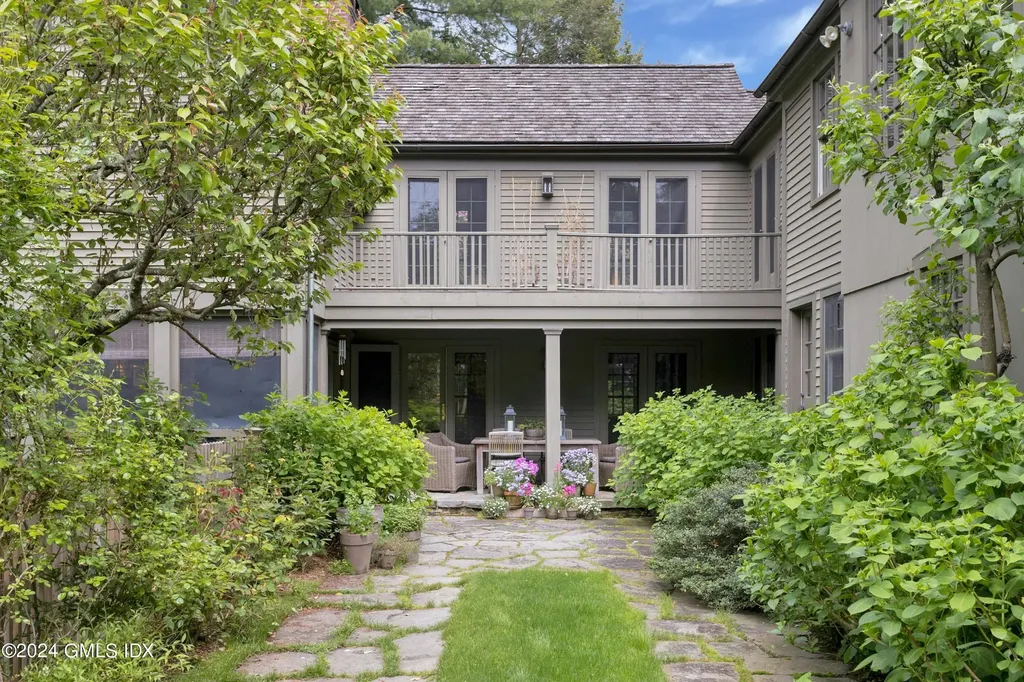 296 Carter Street New Canaan CT 06840