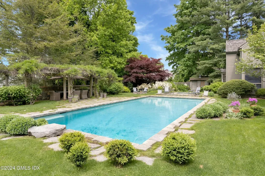 296 Carter Street New Canaan CT 06840