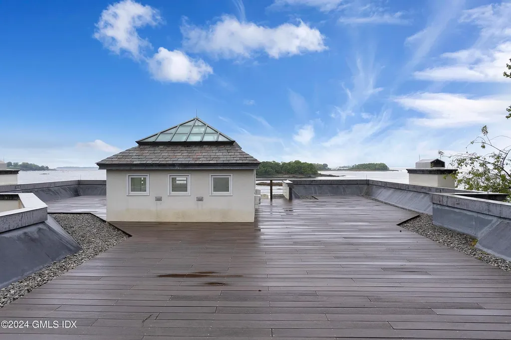 71 Byram Shore Road Greenwich CT 06830