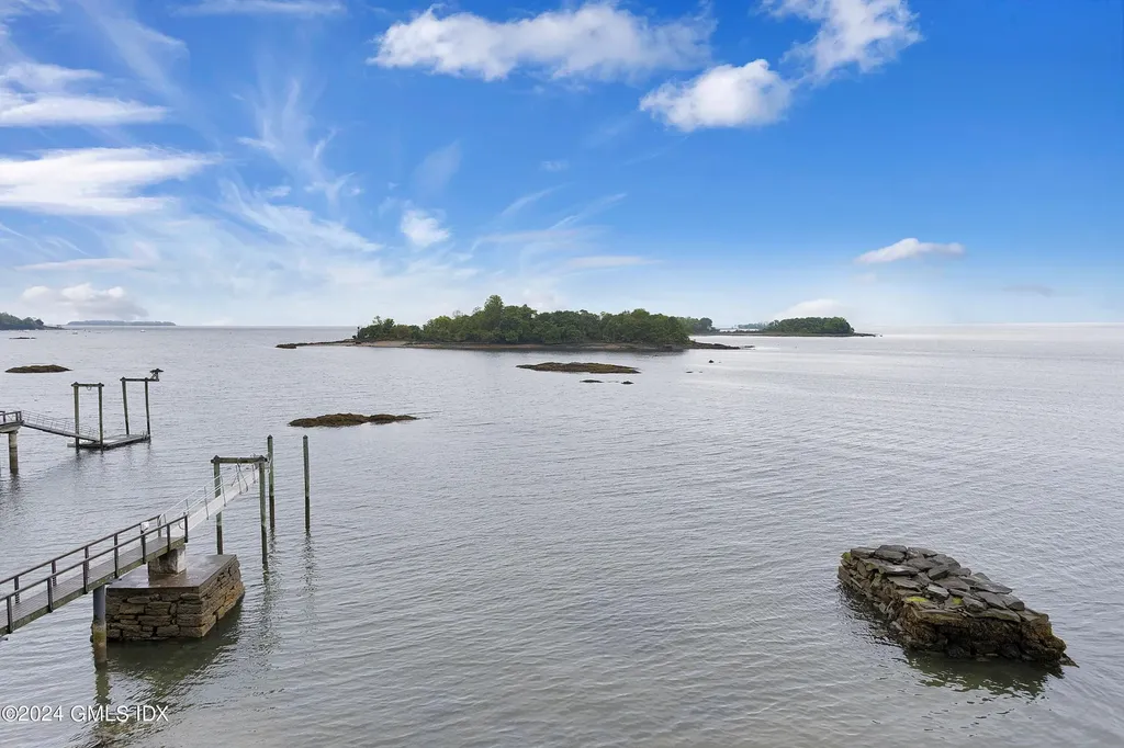 71 Byram Shore Road Greenwich CT 06830