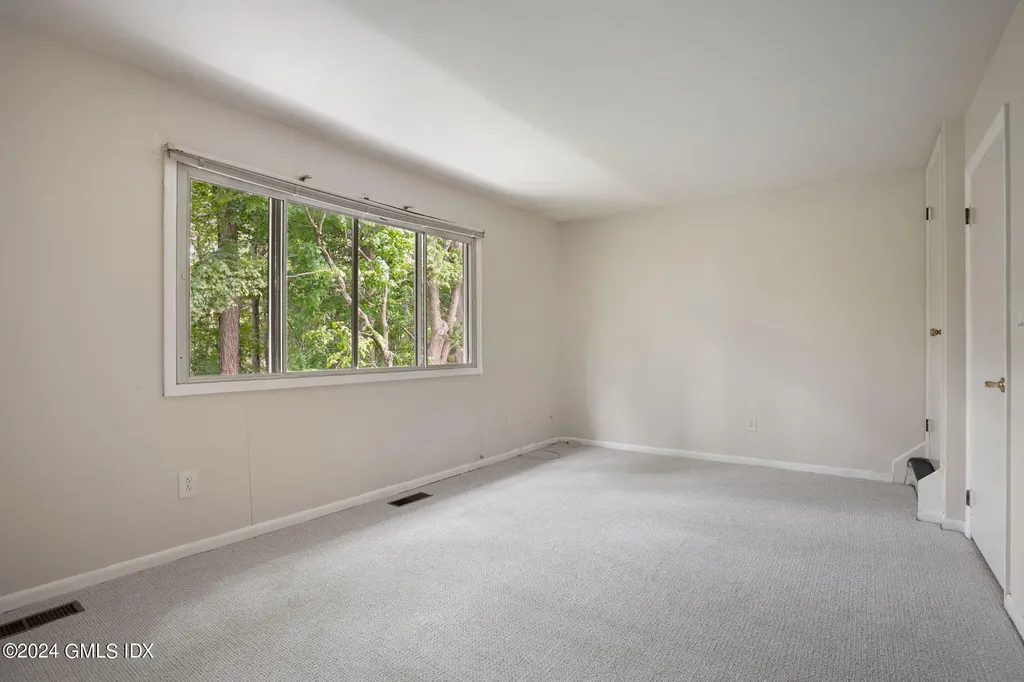 50 Stirrup Lane Riverside CT 06878