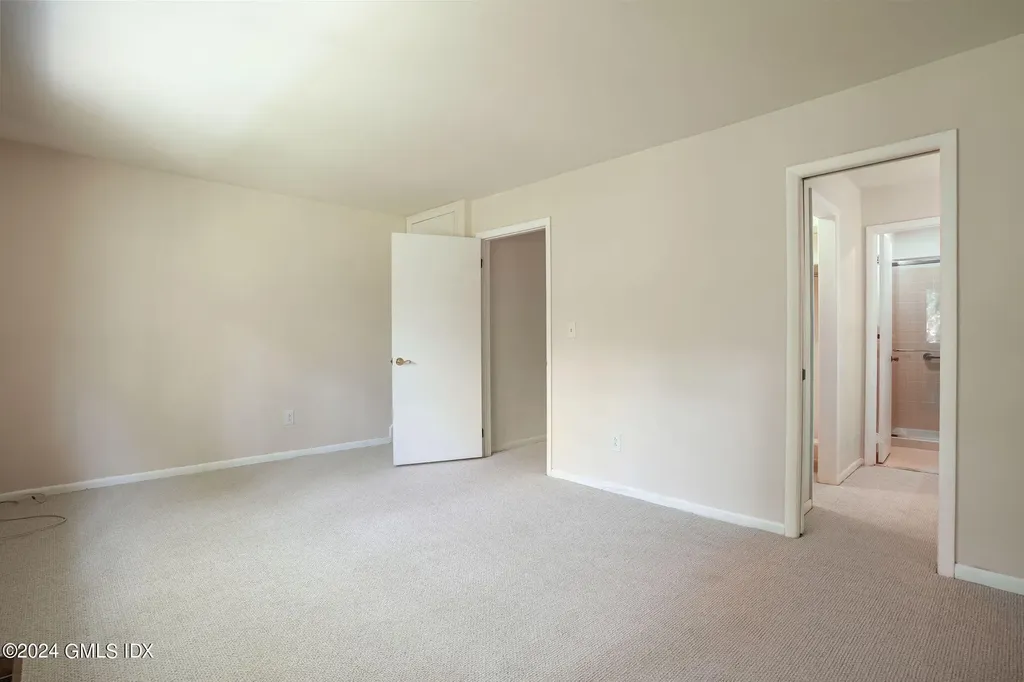 50 Stirrup Lane Riverside CT 06878