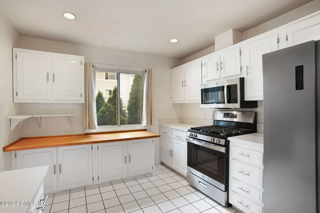 50 Stirrup Lane Riverside CT 06878