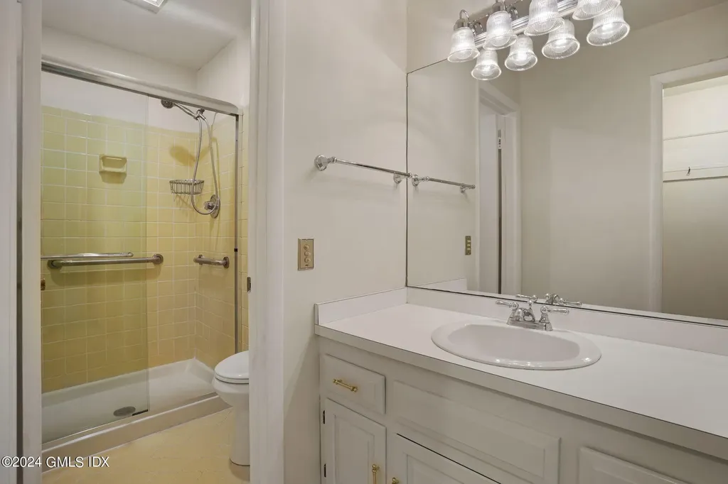 50 Stirrup Lane Riverside CT 06878
