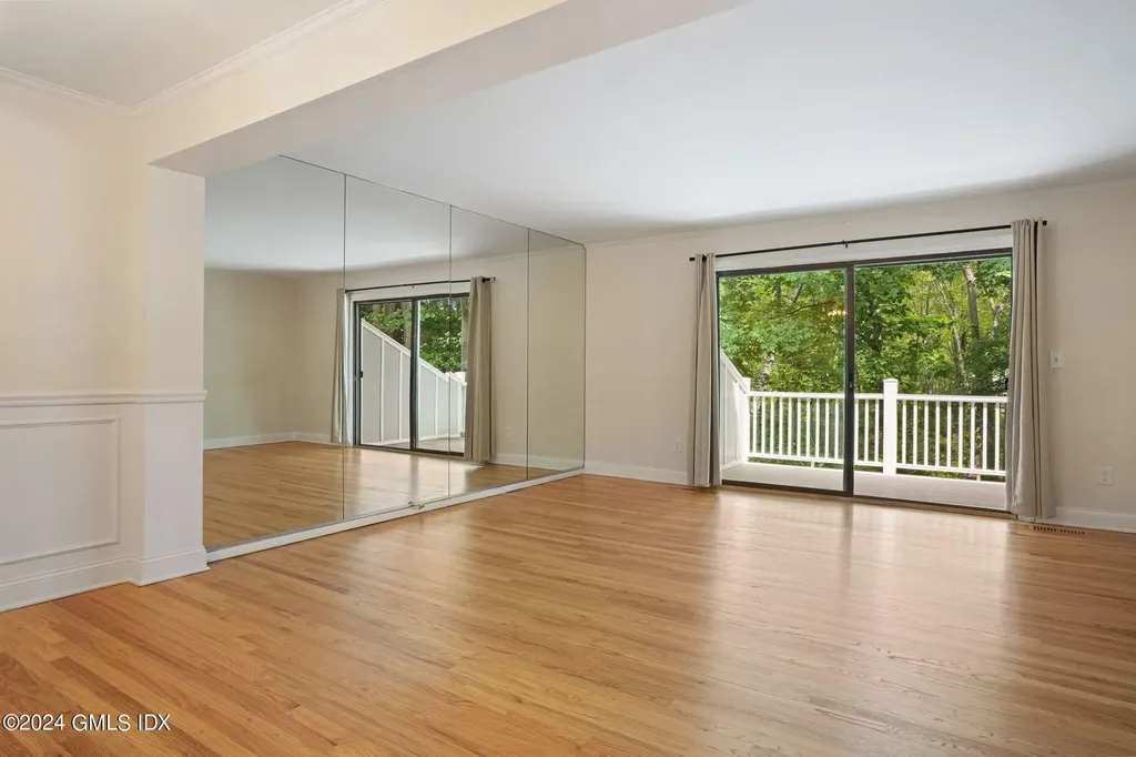 50 Stirrup Lane Riverside CT 06878