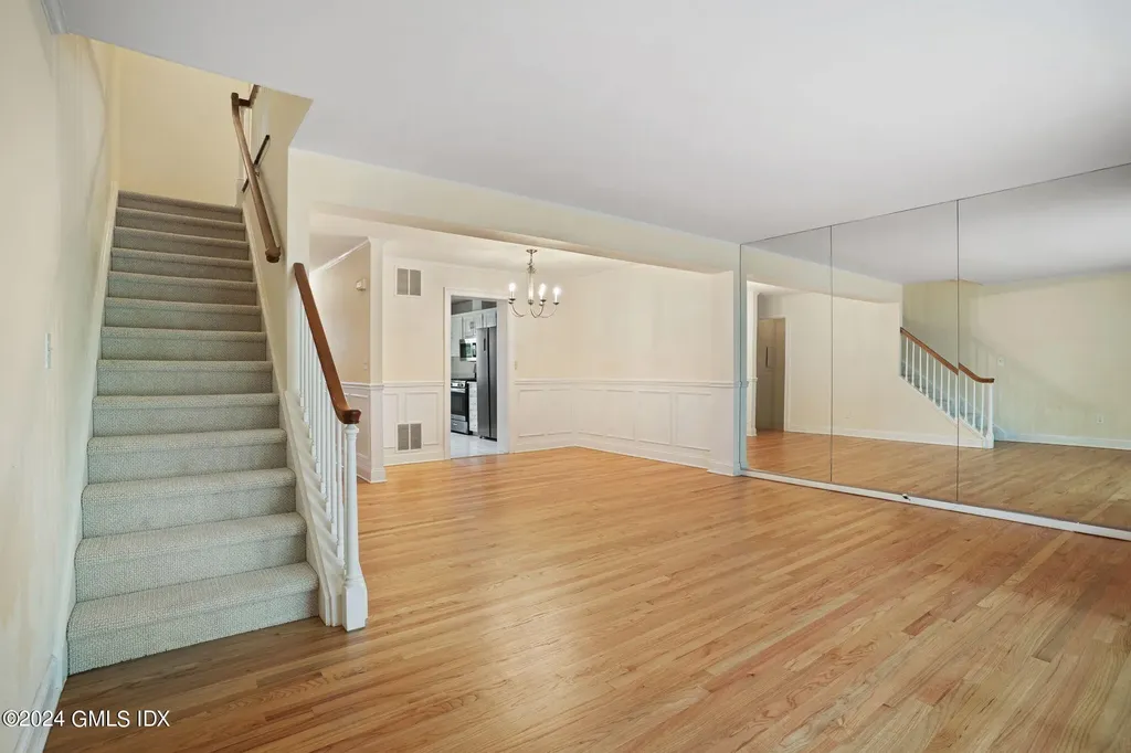 50 Stirrup Lane Riverside CT 06878