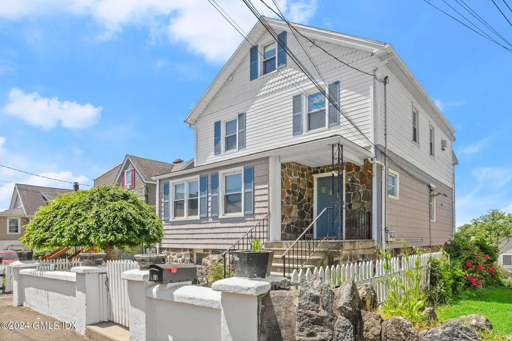 10 Alexander Street Greenwich CT 06830