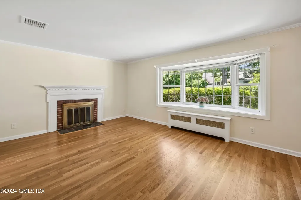 45 Sound Beach Avenue Extension Riverside CT 06878