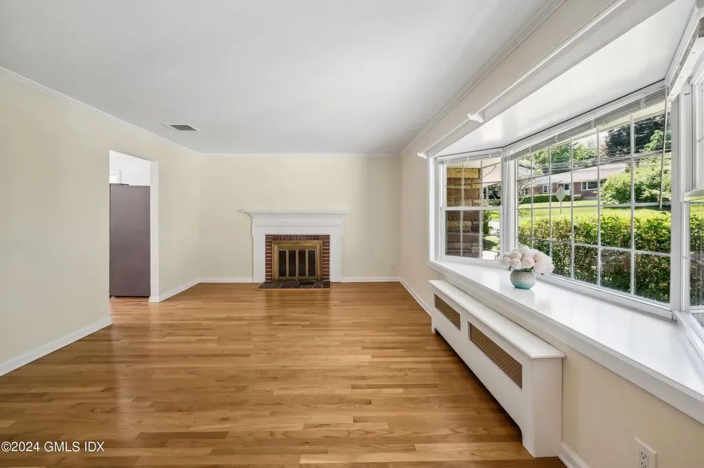 45 Sound Beach Avenue Extension Riverside CT 06878