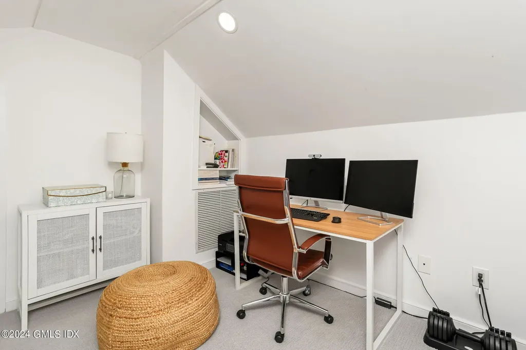 453 E Putnam Avenue Cos Cob CT 06807