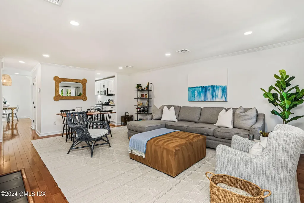 453 E Putnam Avenue Cos Cob CT 06807