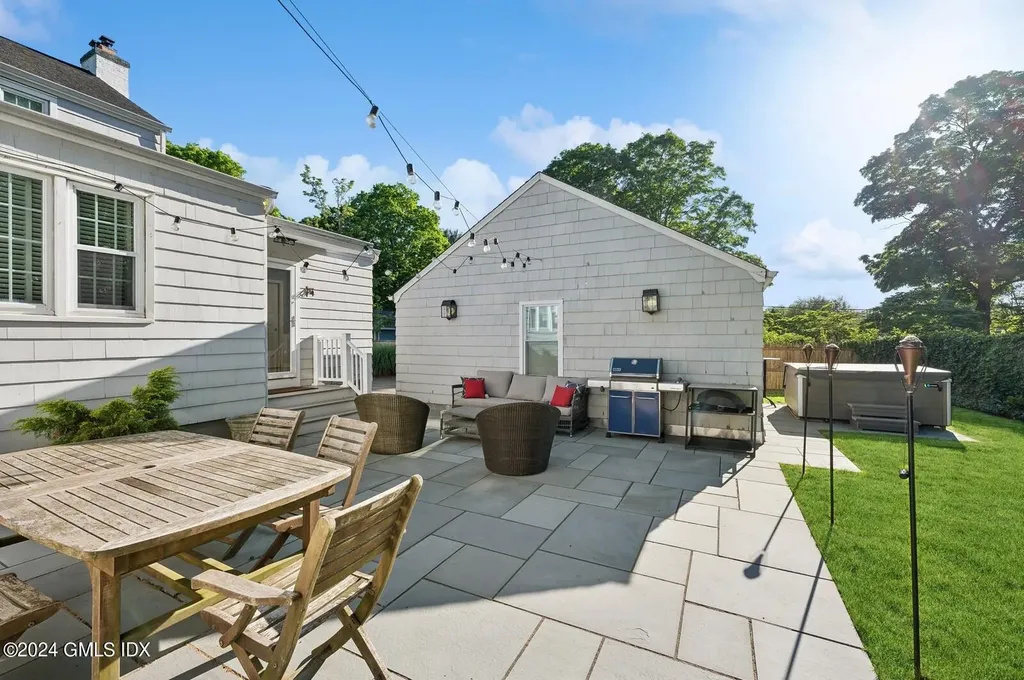 500 Mill Hill Terrace Southport CT 06890