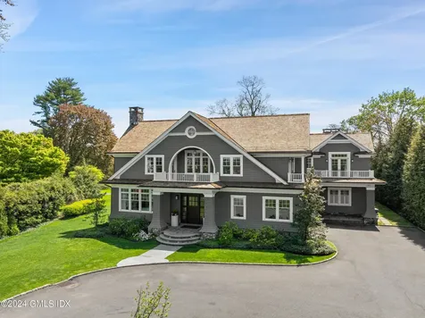 176 Shore Road Old Greenwich CT 06870